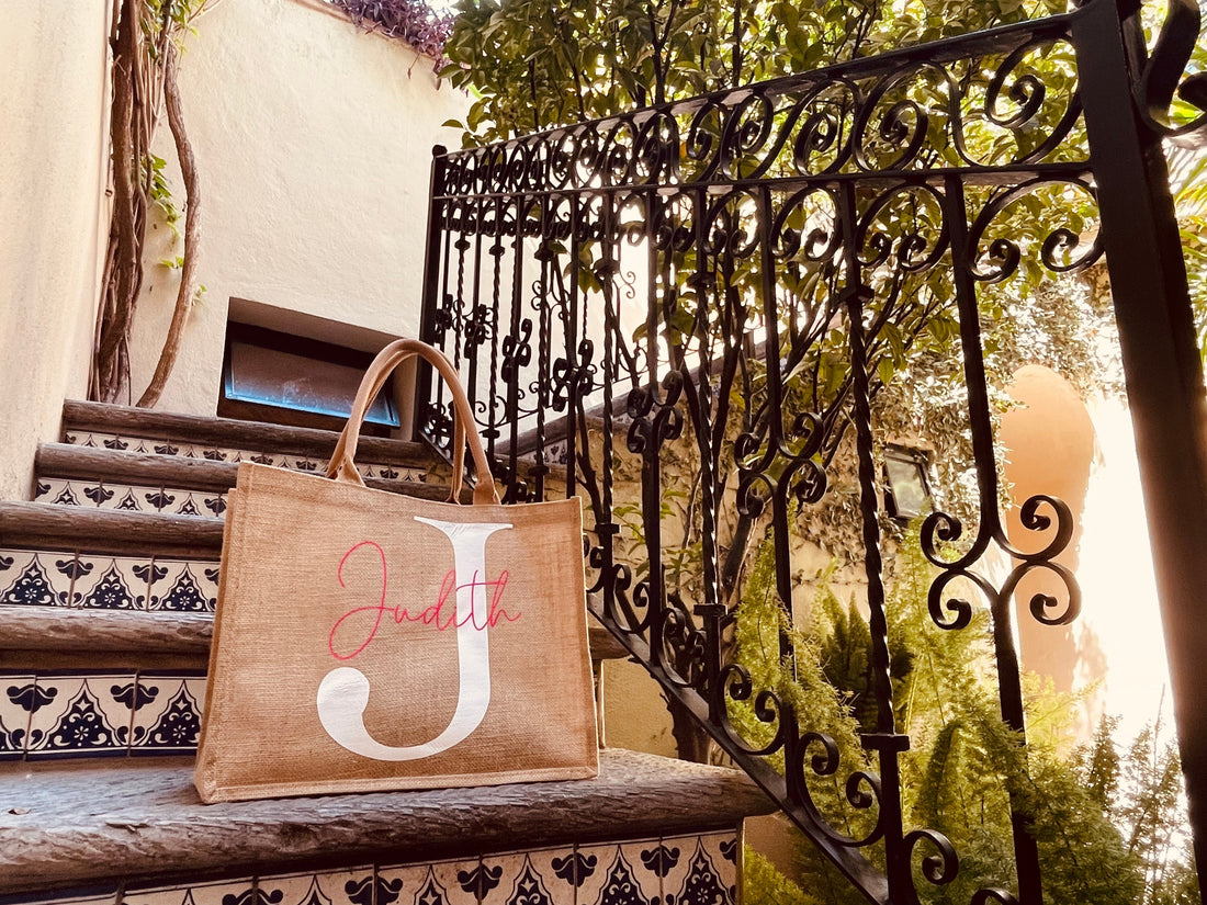 Why Personalized Gifts Are So Special to Give and Receive?